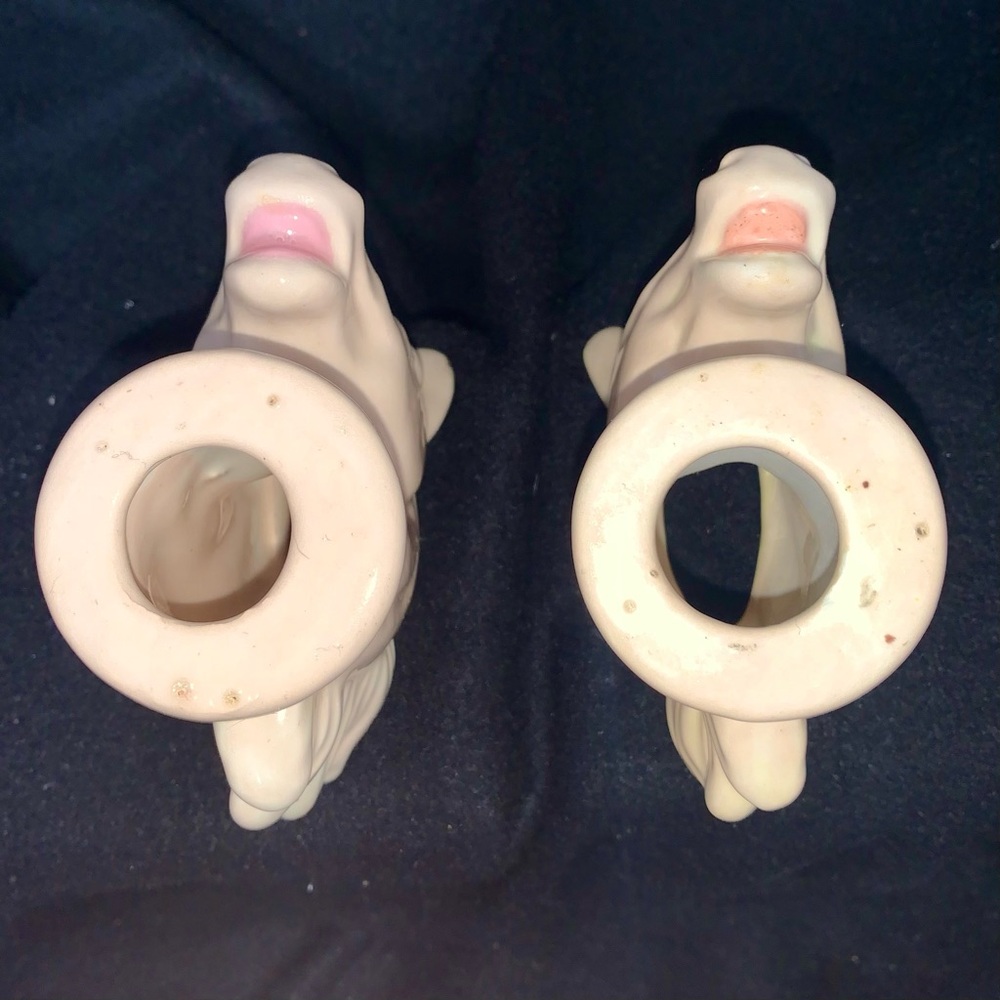 Pair of White Ceramic Horse Head Vases – Top-Through Hole – Vintage Style - Picture 8 of 12